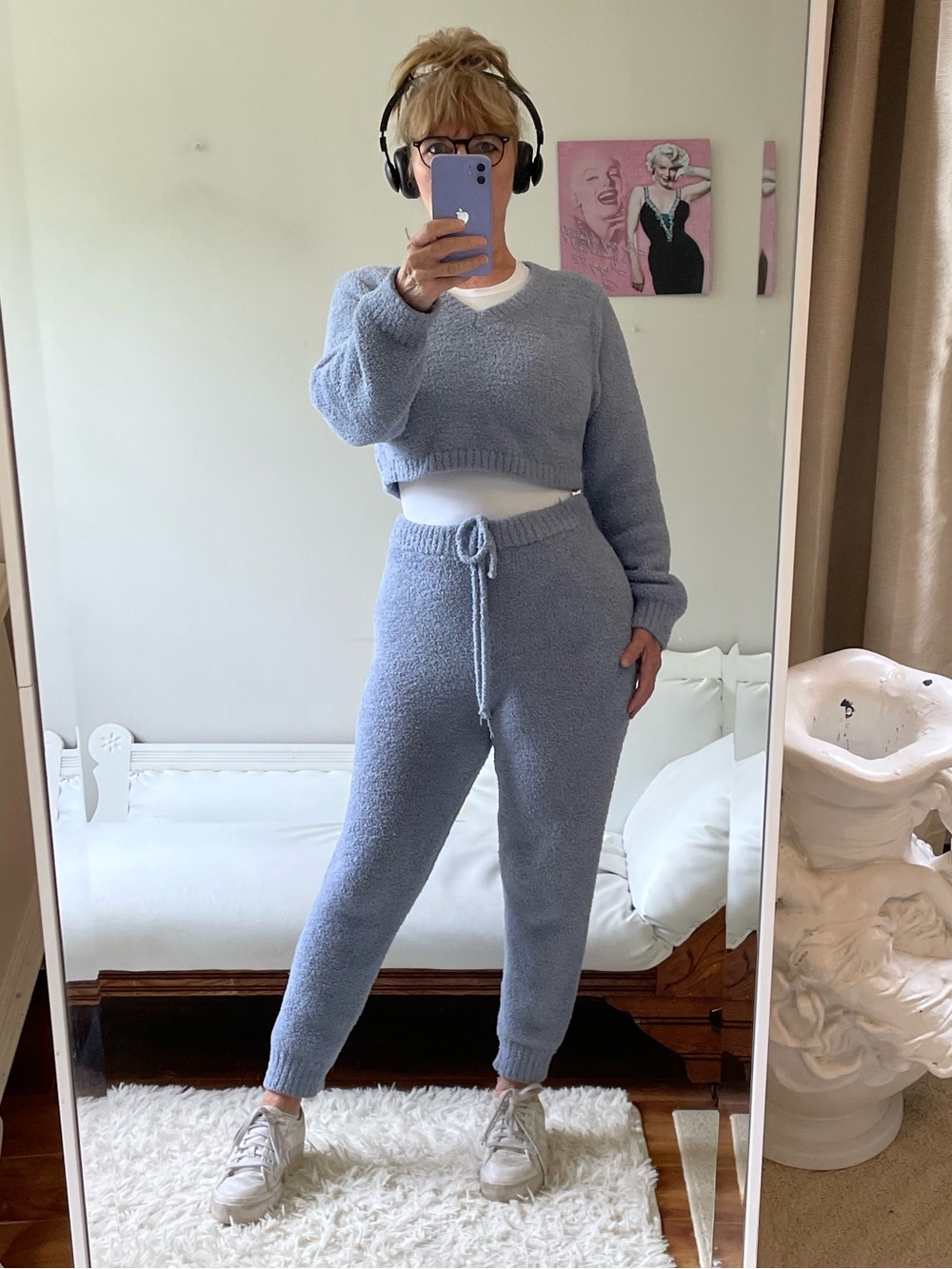 COZY KNIT CROP SWEATER & DRAWSTRING JOGGER SET LIGHT BLUE STRETCH VEE NECK
